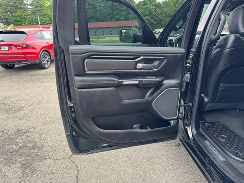 Used 2022 RAM 1500 Laramie AWD/4WD image 20