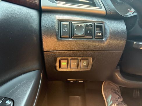 Used 2014 Nissan Sentra SL w/ Premium Package FWD image 25