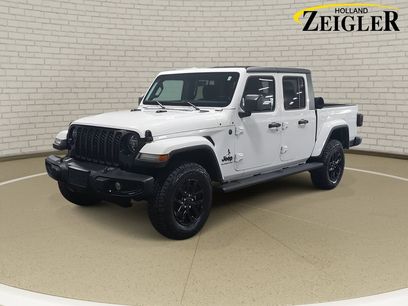 Used 2022 Jeep Gladiator Sport