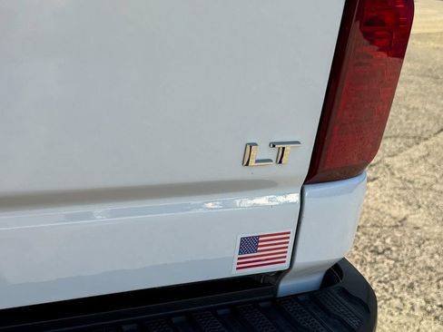 Used 2024 Chevrolet Silverado 2500 LT AWD/4WD image 21