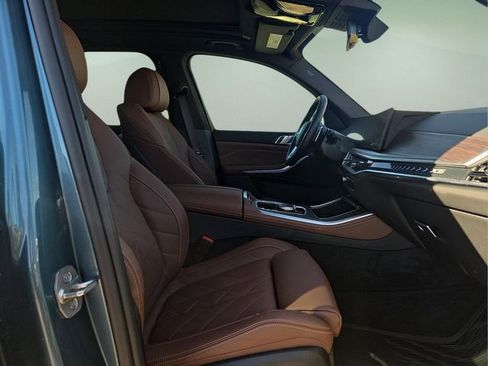 Used 2024 BMW X5 sDrive40i w/ Parking Assistance Package image 13