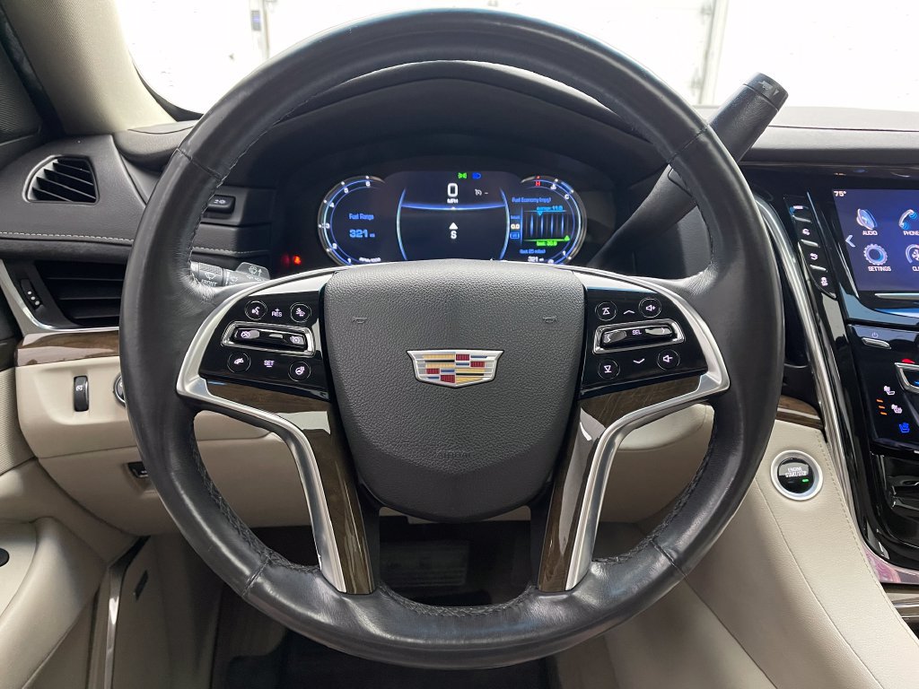 Used 2018 Cadillac Escalade ESV Premium Luxury AWD/4WD image 17