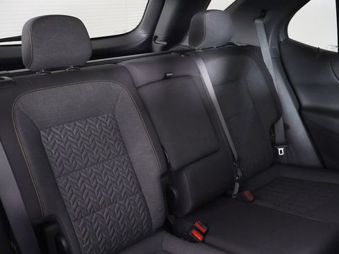 Used 2022 Chevrolet Equinox LT FWD image 29