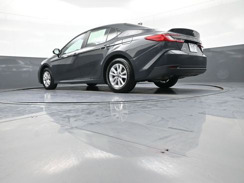 Certified 2025 Toyota Camry LE AWD/4WD image 31