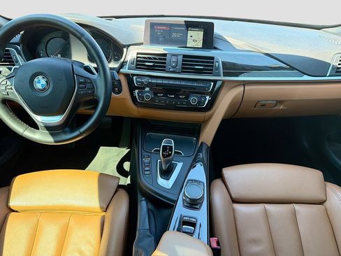 Used 2018 BMW 440i Convertible image 21