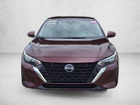 Used 2025 Nissan Sentra SV FWD image 2