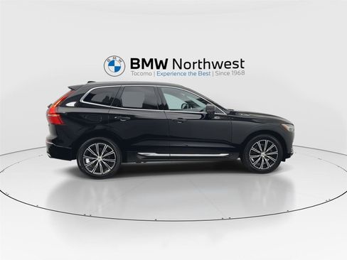 Used 2021 Volvo XC60 T5 Inscription w/ Climate Package image 4