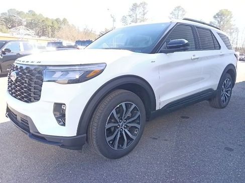 New 2026 Ford Explorer ST-Line RWD image 7