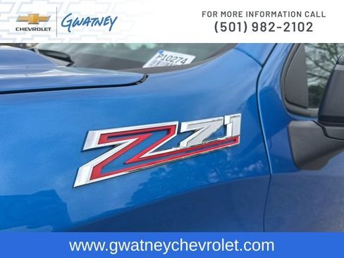 Used 2023 Chevrolet Silverado 1500 RST AWD/4WD image 9