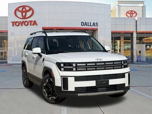 Used 2024 Hyundai Santa Fe SEL FWD image 1