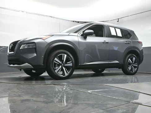 Used 2023 Nissan Rogue Platinum w/ Platinum Premium Package image 36