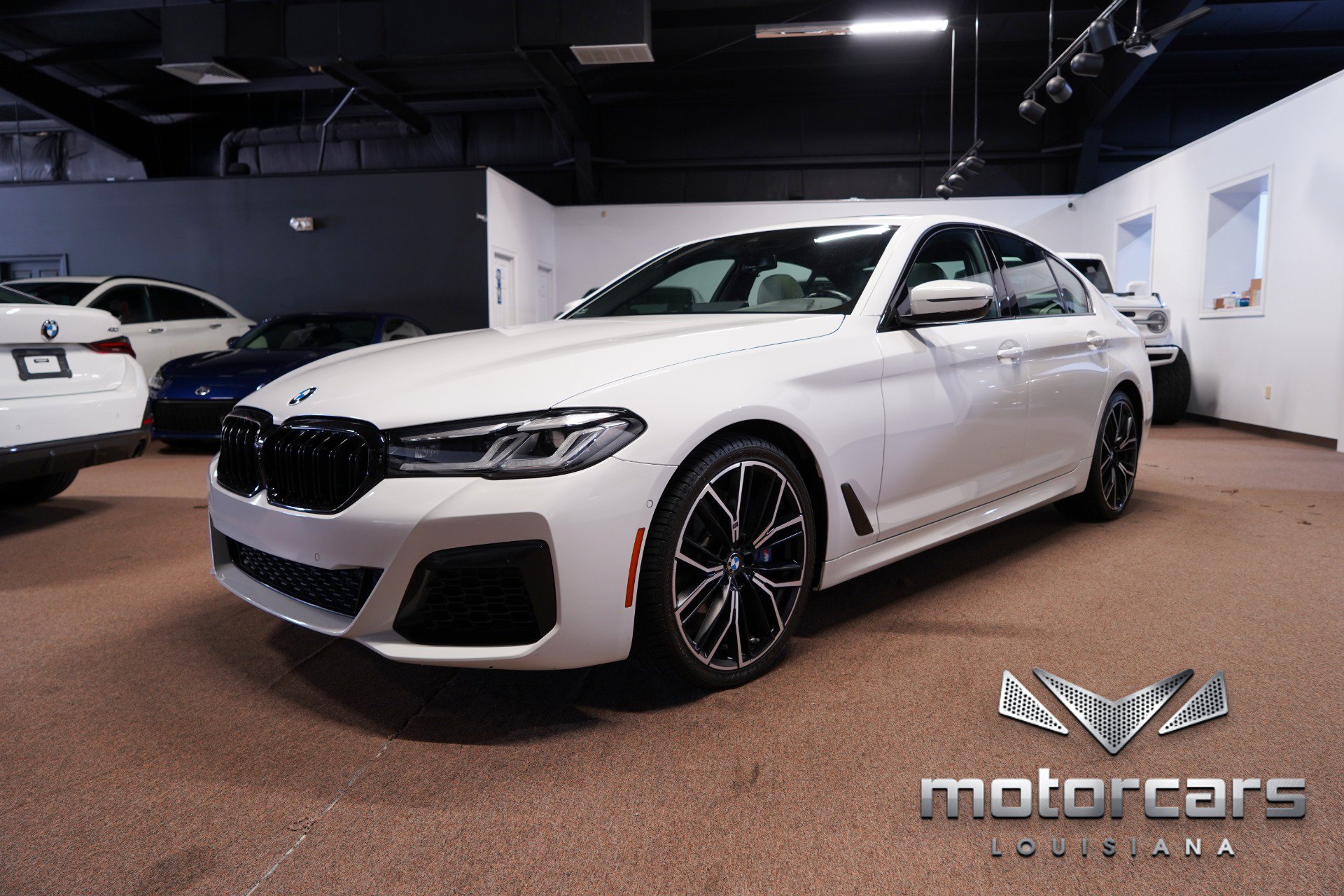 Used 2022 BMW 540i w/ M Sport Package RWD image 3
