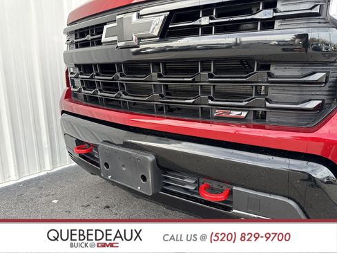 Used 2024 Chevrolet Silverado 1500 LT Trail Boss w/ Convenience Package II image 8