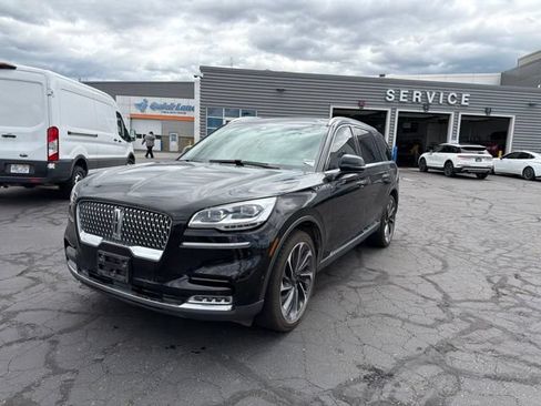 Used 2020 Lincoln Aviator Reserve w/ Equipment Group 202A AWD/4WD image 17