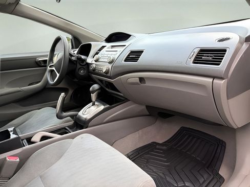 Used 2010 Honda Civic LX image 14