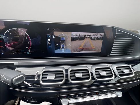 New 2025 Mercedes-Benz GLE 53 AMG 4MATIC Coupe image 17