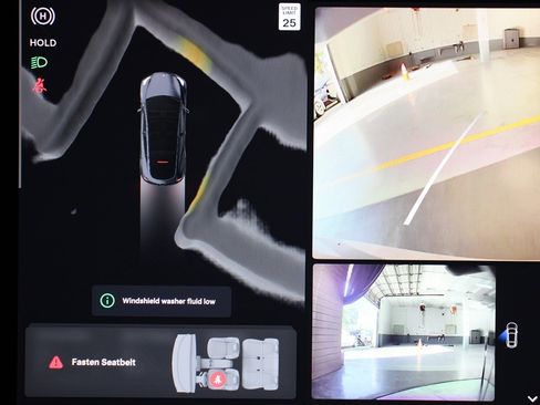 Used 2023 Tesla Model Y Long Range image 16