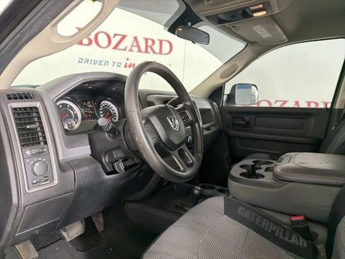 Used 2017 RAM 2500 Tradesman w/ Chrome Appearance Group image 12