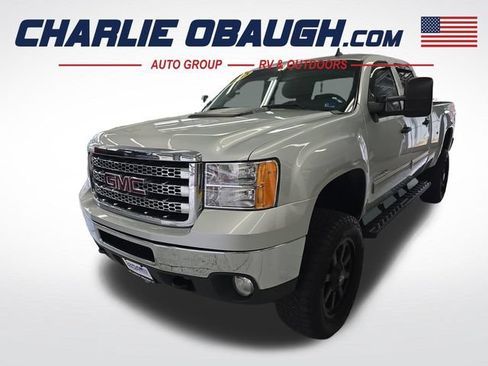 Used 2013 GMC Sierra 2500 SLE w/ SLE Preferred Package AWD/4WD image 1