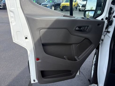 Used 2025 Ford Transit 250 Low Roof w/ Exterior Upgrade Package RWD image 16