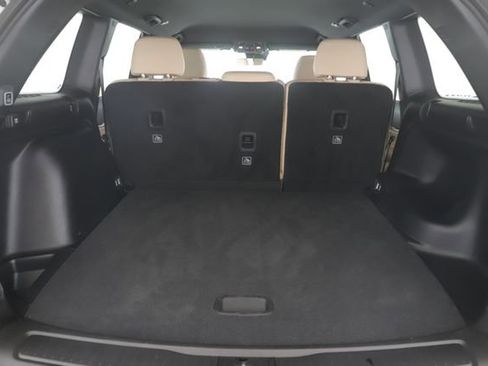 Used 2025 Jeep Grand Cherokee Limited image 29