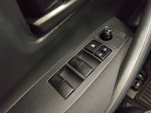 Used 2023 Toyota Corolla LE FWD image 27
