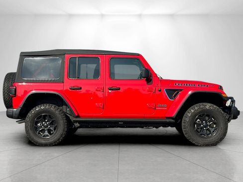 Used 2023 Jeep Wrangler Unlimited Rubicon 4xe image 2