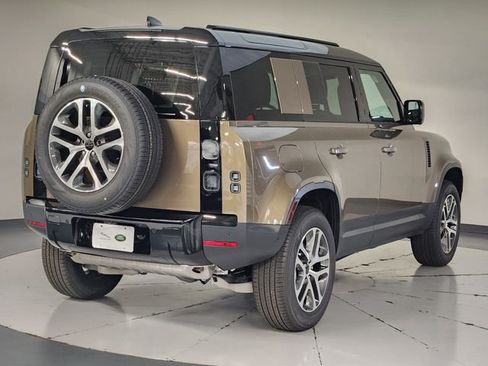 New 2026 Land Rover Defender 110 S AWD/4WD image 2