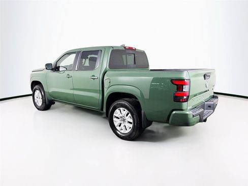 Used 2024 Nissan Frontier SV w/ SV Convenience Package AWD/4WD image 9