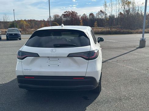 New 2026 Honda HR-V LX image 7
