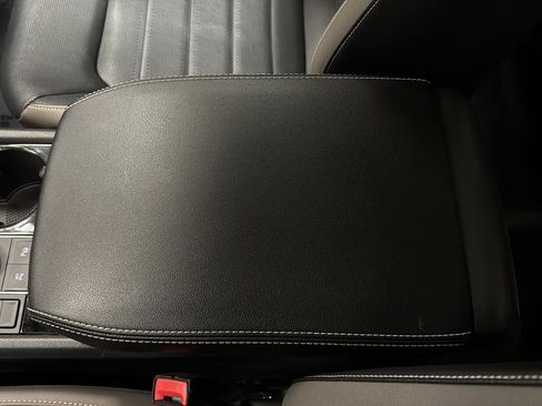 Used 2023 Volkswagen Atlas SEL Premium image 20