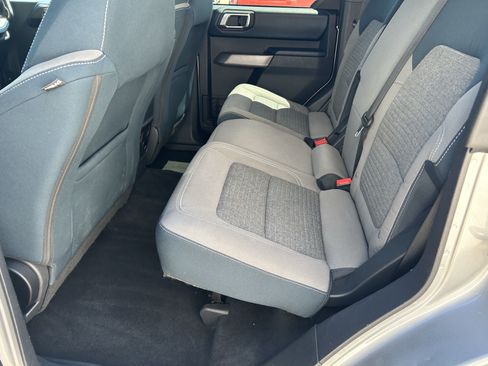 Used 2021 Ford Bronco Outer Banks AWD/4WD image 17