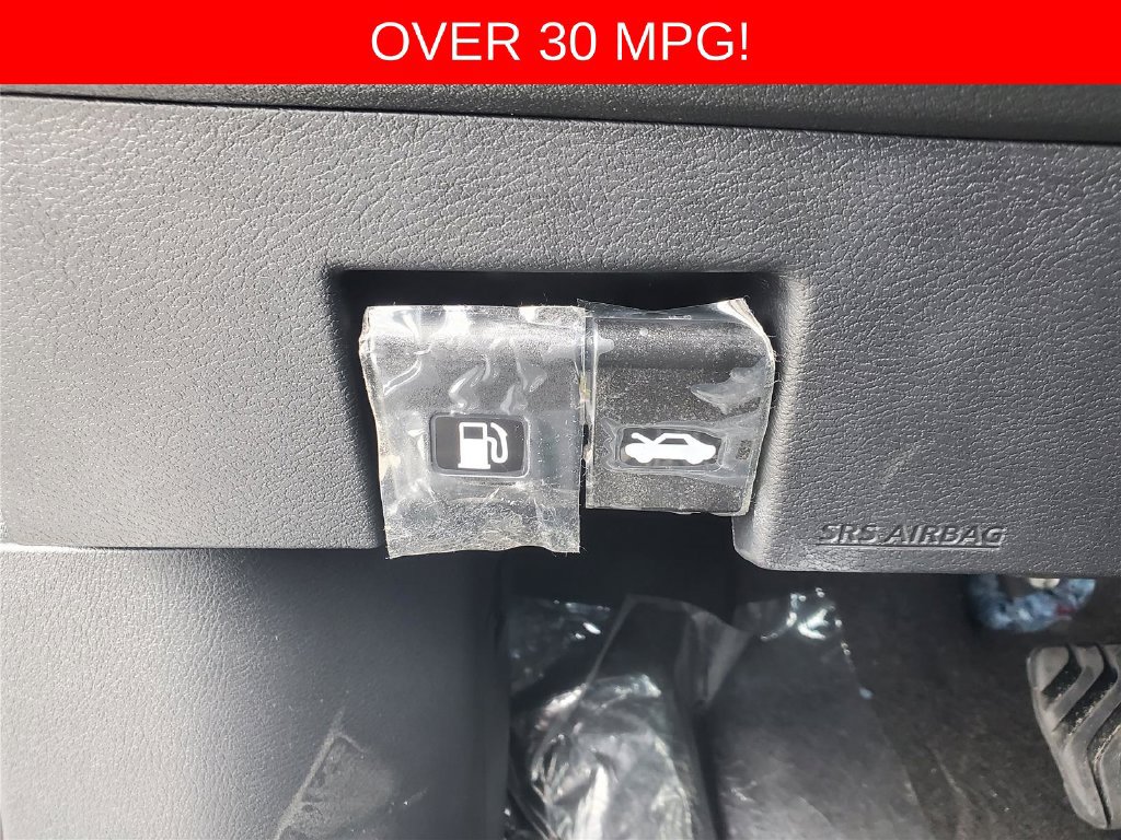 New 2025 Nissan Versa SV w/ Trunk Package FWD image 18