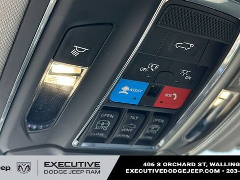 Used 2023 Jeep Grand Cherokee 4WD 4xe image 22