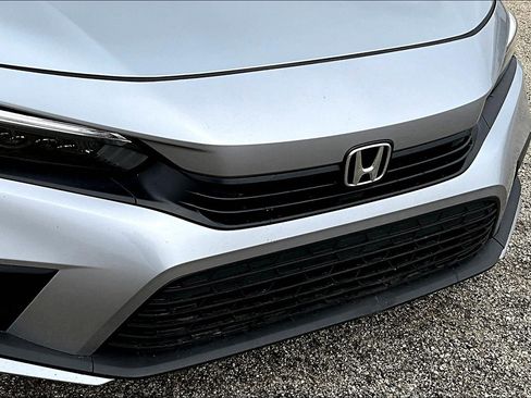 Used 2023 Honda Civic Sport image 31