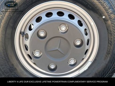 Used 2023 Mercedes-Benz Sprinter 3500 w/ Parking Package image 10