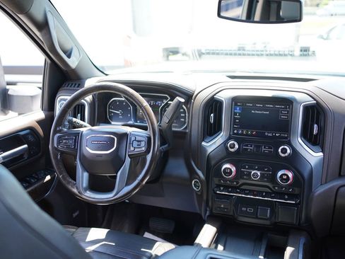 Used 2022 GMC Sierra 2500 Denali AWD/4WD image 13