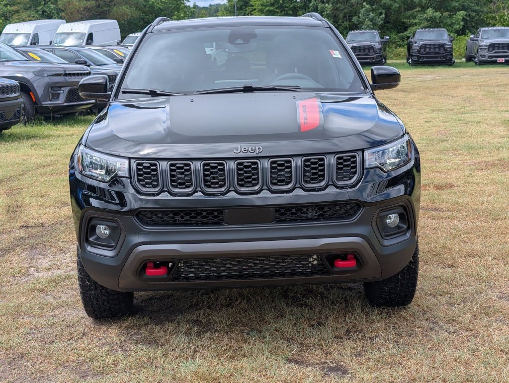 New 2026 Jeep Compass Trailhawk w/ Sun, Sound & Navigation Group AWD/4WD image 2