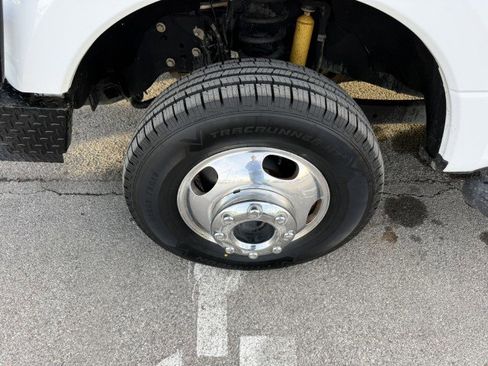 Used 2019 Ford F350 Lariat w/ Lariat Value Package image 15