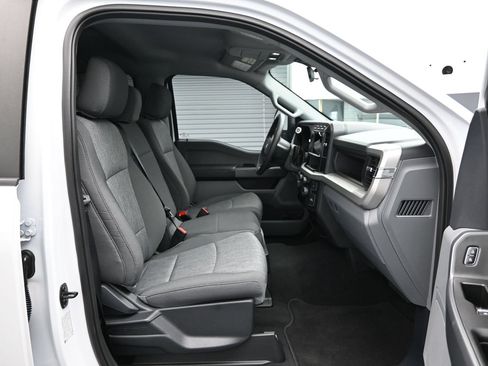 Used 2023 Ford F250 XL w/ STX Appearance Package AWD/4WD image 40