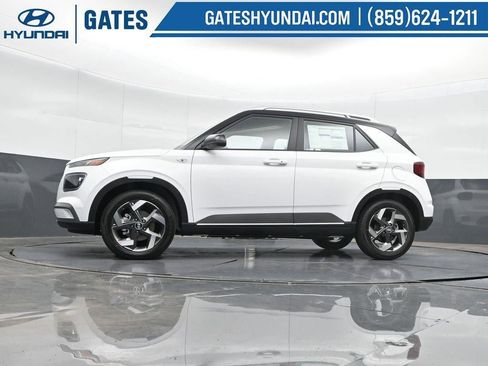 New 2025 Hyundai Venue Limited image 45