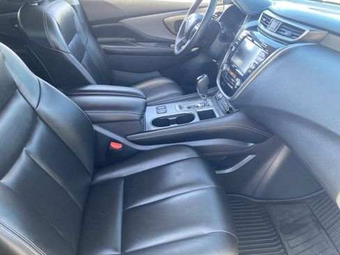 Certified 2024 Nissan Murano SV w/ SV Midnight Edition Package image 12
