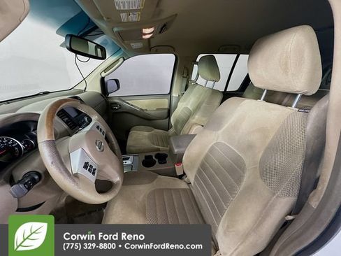 Used 2011 Nissan Pathfinder SV AWD/4WD image 19
