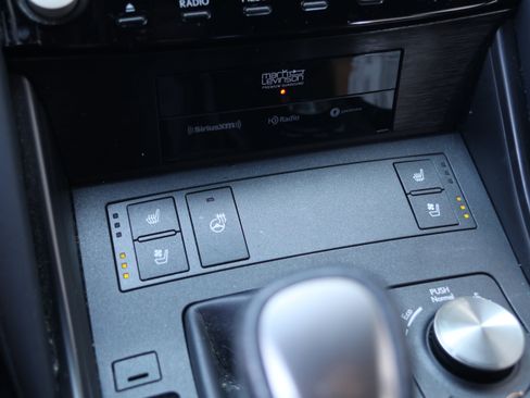 Used 2021 Lexus IS 350 F Sport RWD image 28