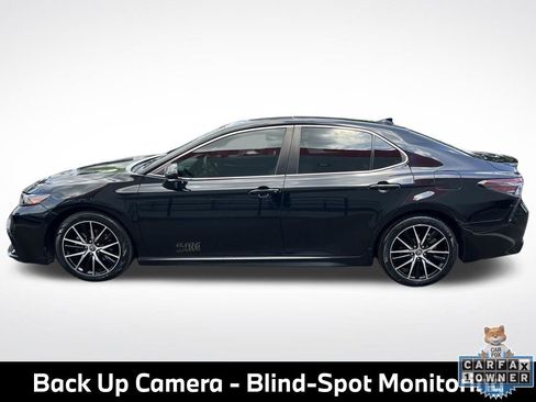 Used 2022 Toyota Camry SE w/ Audio Upgrade Package FWD image 7