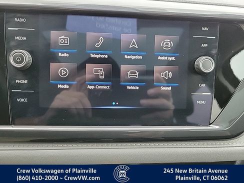 Certified 2023 Volkswagen Taos SEL AWD/4WD image 6