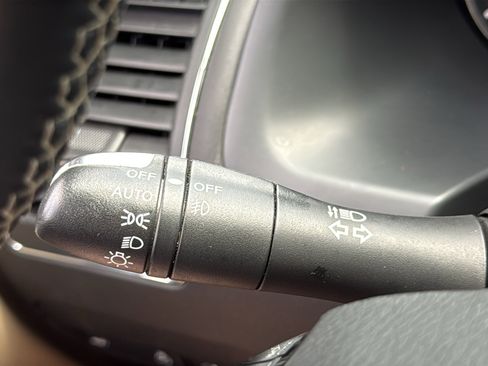 Used 2021 INFINITI QX80 Premium Select w/ All-Season Package AWD/4WD image 15
