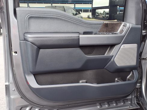 Used 2024 Ford F350 Lariat w/ Lariat Ultimate Package image 16