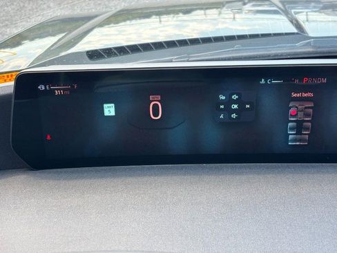 Used 2025 Ford Expedition Active AWD/4WD image 22