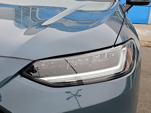 Used 2023 Honda HR-V LX image 9